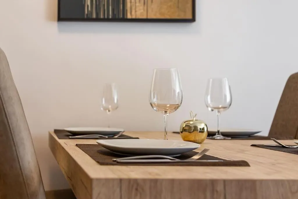 East Garden Lambrate Suite Elegante Moderna Milan 0*,  Italy