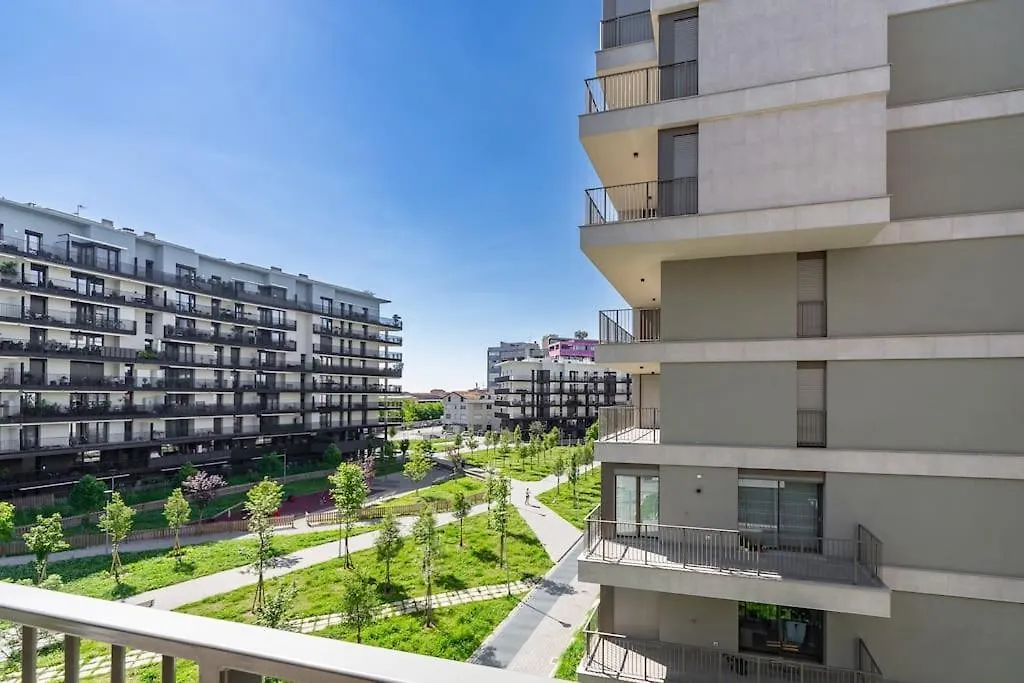 East Garden Lambrate Suite Elegante Moderna Milan Apartment