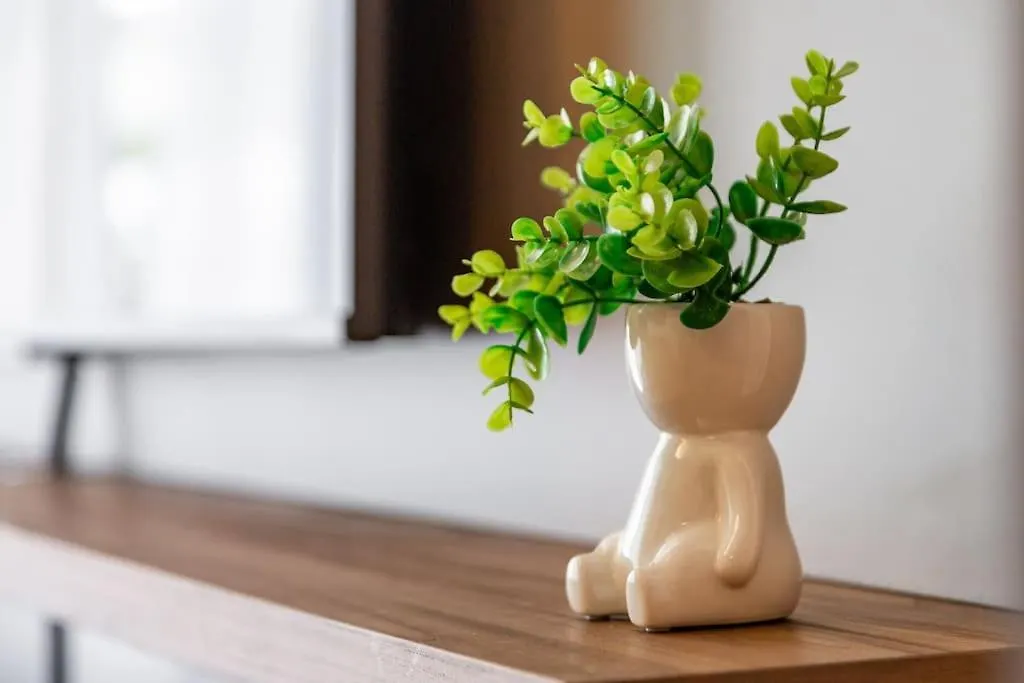 East Garden Lambrate Suite Elegante Moderna Милан Италия